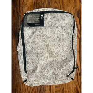 REI expandable packing cube floral print